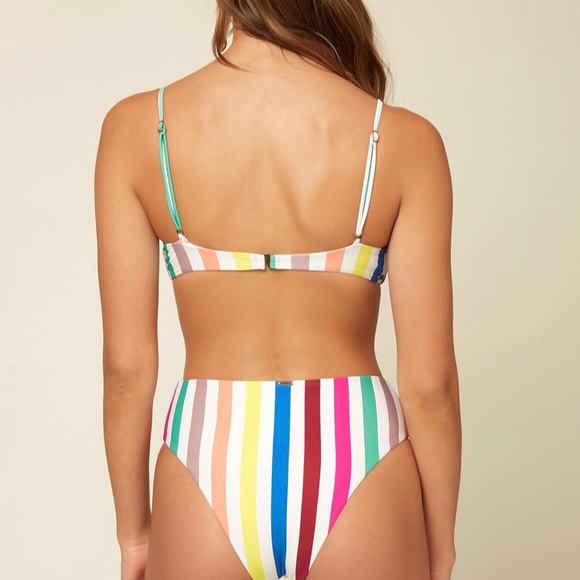 O’Neill hi waist bikini bottom - Picture 2 of 6